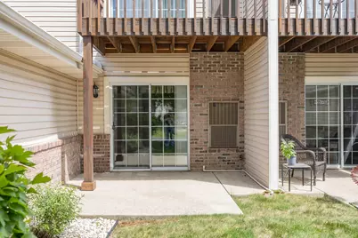 6906  Dale Dr #21, Racine, WI 53402 - Photo 11