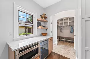 4709 N Cramer St, Whitefish Bay, WI 53211 - Photo 15