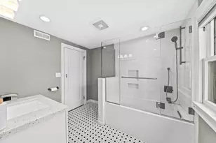 4709 N Cramer St, Whitefish Bay, WI 53211 - Photo 27