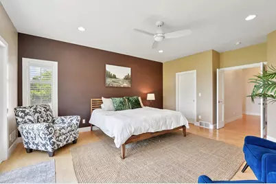 4635 S 10th St, Manitowoc, WI 54220 - Photo 25