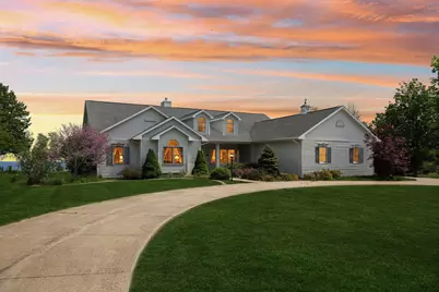 4635 S 10th St, Manitowoc, WI 54220 - Photo 59