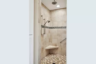 4635 S 10th St, Manitowoc, WI 54220 - Photo 29