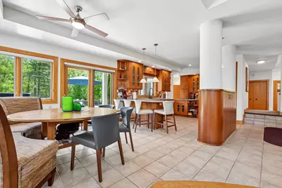12302 N Madero Dr, Mequon, WI 53092 - Photo 15