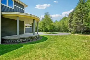 12302 N Madero Dr, Mequon, WI 53092 - Photo 5