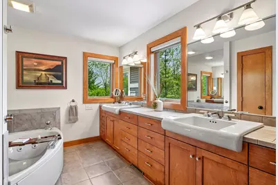 12302 N Madero Dr, Mequon, WI 53092 - Photo 33