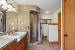 12302 N Madero Dr, Mequon, WI 53092 - Photo 31