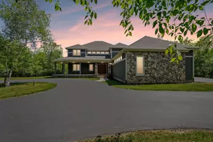 12302 N Madero Dr, Mequon, WI 53092 - Photo 3