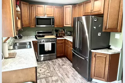 5603 S Hately Ave, Cudahy, WI 53110 - Photo 5