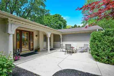 1085  Longwood Ave, Elm Grove, WI 53122 - Photo 3