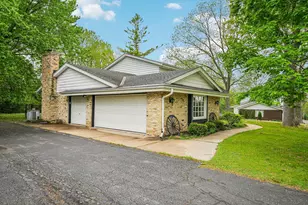 14745 Timberidge Trail, Brookfield, WI 53005 - Photo 5