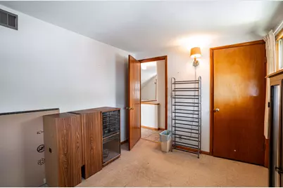 1479 S 93rd St, West Allis, WI 53214 - Photo 25