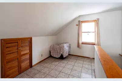1479 S 93rd St, West Allis, WI 53214 - Photo 29