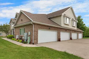 9284 66th Ave, Pleasant Prairie, WI 53158 - Photo 3
