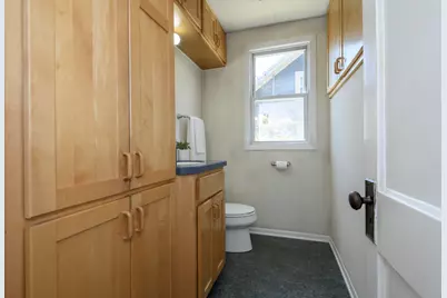 217  Harrison Ave, Waukesha, WI 53186 - Photo 13