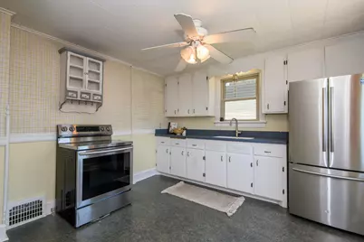 217  Harrison Ave, Waukesha, WI 53186 - Photo 5
