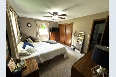 2424 W Mark Dr, Sheboygan, WI 53083 - Photo 15