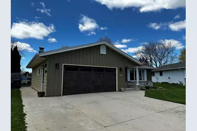 2424 W Mark Dr, Sheboygan, WI 53083 - Photo 33