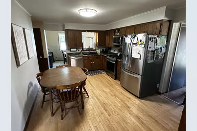 2424 W Mark Dr, Sheboygan, WI 53083 - Photo 7