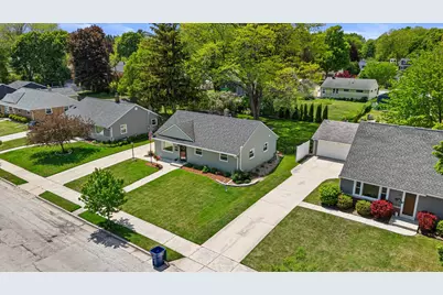 1015  5th Ave, Grafton, WI 53024 - Photo 23