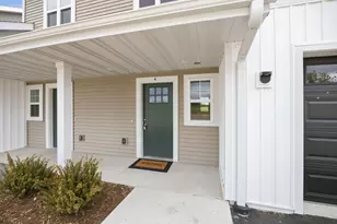 1364 Marigold Dr, Fort Atkinson, WI 53538 - Photo 3