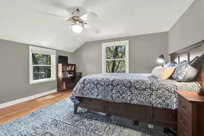 1012 E Hampton Rd, Whitefish Bay, WI 53217 - Photo 11