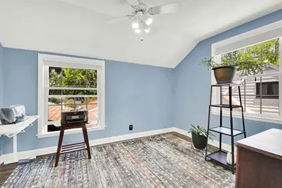 1012 E Hampton Rd, Whitefish Bay, WI 53217 - Photo 13