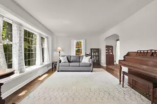 1012 E Hampton Rd, Whitefish Bay, WI 53217 - Photo 3