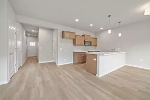 1364 Marigold Dr, Fort Atkinson, WI 53538 - Photo 9