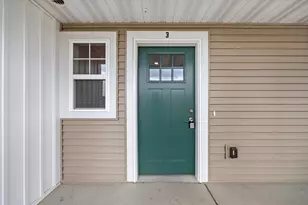 1364 Marigold Dr, Fort Atkinson, WI 53538 - Photo 3