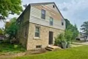 5755 N 41st St, Milwaukee, WI 53209 - Photo 3