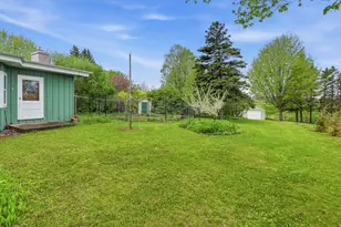 608 N 40th St, Sheboygan, WI 53081 - Photo 27