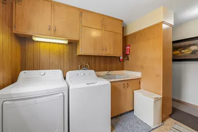 608 N 40th St, Sheboygan, WI 53081 - Photo 17