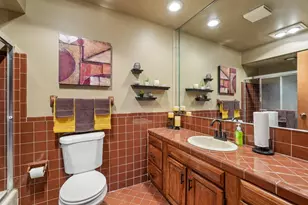 7234 N Green Bay Ave, Glendale, WI 53209 - Photo 21