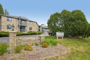 7234 N Green Bay Ave, Glendale, WI 53209 - Photo 3