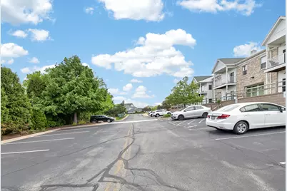 2704  Northview Rd #147, Waukesha, WI 53188 - Photo 27