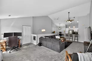 2704 Northview Rd, Waukesha, WI 53188 - Photo 3