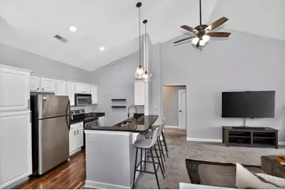 2704  Northview Rd #147, Waukesha, WI 53188 - Photo 11