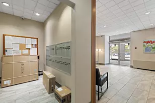 1707 N Prospect Ave, Milwaukee, WI 53202 - Photo 27