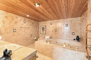 1707 N Prospect Ave, Milwaukee, WI 53202 - Photo 21