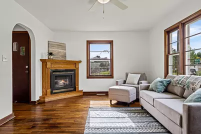 1301  30th St, La Crosse, WI 54601 - Photo 5