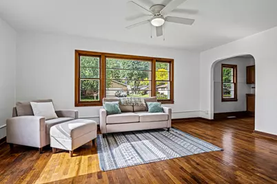 1301  30th St, La Crosse, WI 54601 - Photo 7