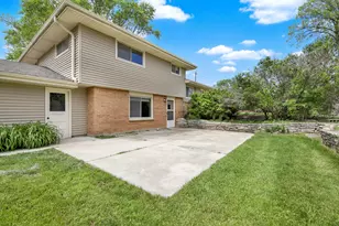 3860 Dale Dr, Brookfield, WI 53005 - Photo 33