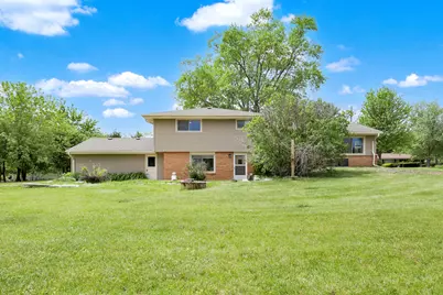 3860  Dale Dr, Brookfield, WI 53005 - Photo 31