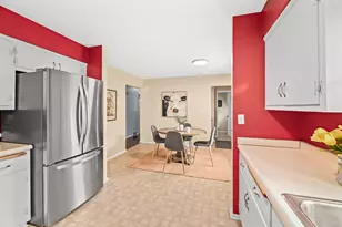 2228 N 116th St, Wauwatosa, WI 53226 - Photo 17