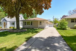 2228 N 116th St, Wauwatosa, WI 53226 - Photo 1