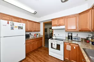1730 W Green Tree Rd, Glendale, WI 53209 - Photo 7