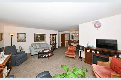 1730 W Green Tree Rd #104, Glendale, WI 53209 - Photo 11