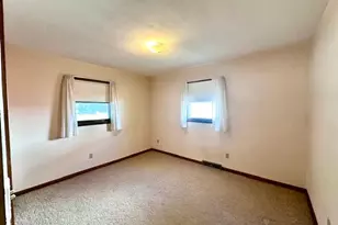 207 Pine St, Caledonia, MN 55921 - Photo 15