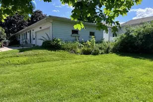 207 Pine St, Caledonia, MN 55921 - Photo 11