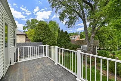 2760 N Hartung Ave, Milwaukee, WI 53210 - Photo 31